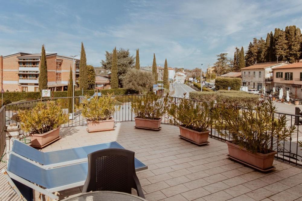 Hotel Rossi Manciano Exterior foto